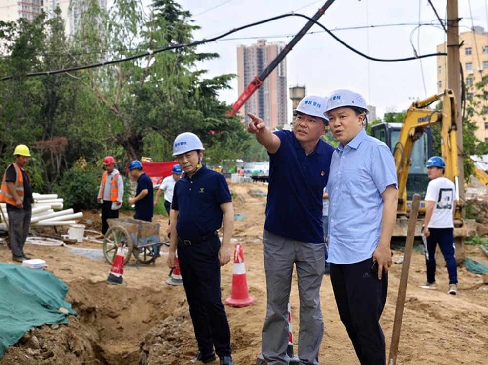 乐鱼注册_乐鱼（中国）
副总经理张岩到郑州建投通讯管线有限公司开展安全生产检查