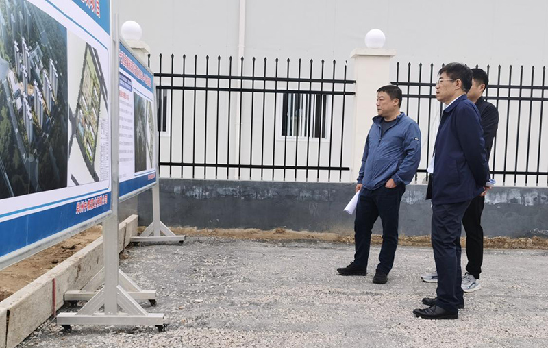 乐鱼注册_乐鱼（中国）
负责人汪洋到侯寨新镇区安置区调研项目建设工作